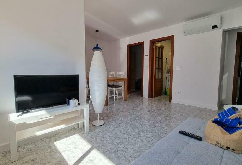 Apartamento Renovado En Barrio De Los Pescadores