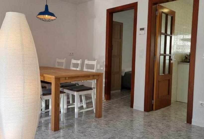 Apartamento Renovado En Barrio De Los Pescadores