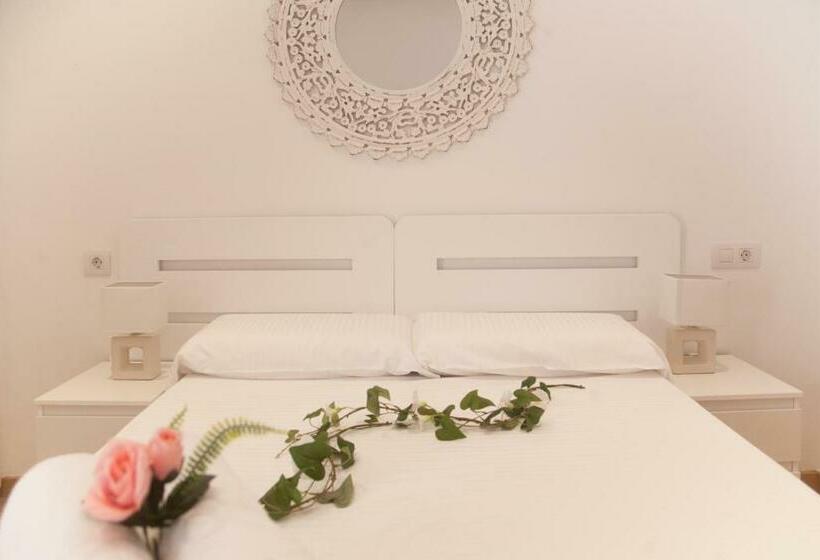 Apartamentos Thaisay Luz Del Mar I