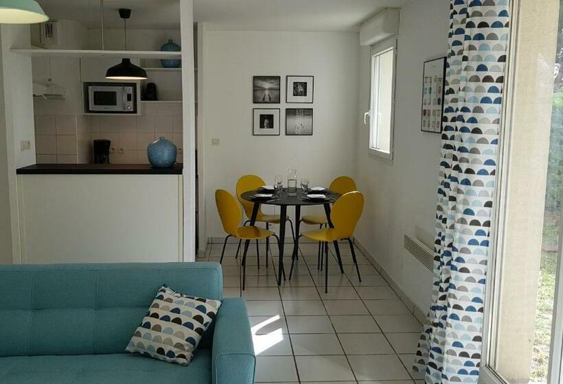 Appartement 2 Pièces Avec Jardin Privatif