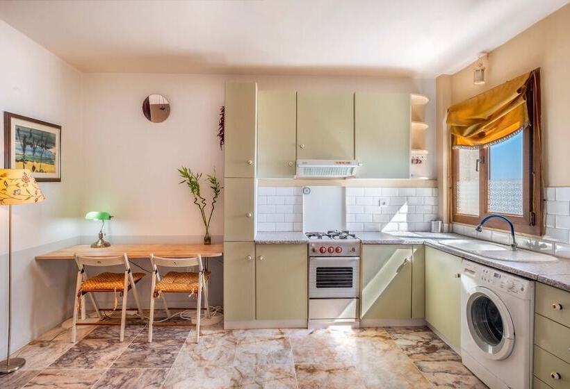 Barış Apartment With Seaview