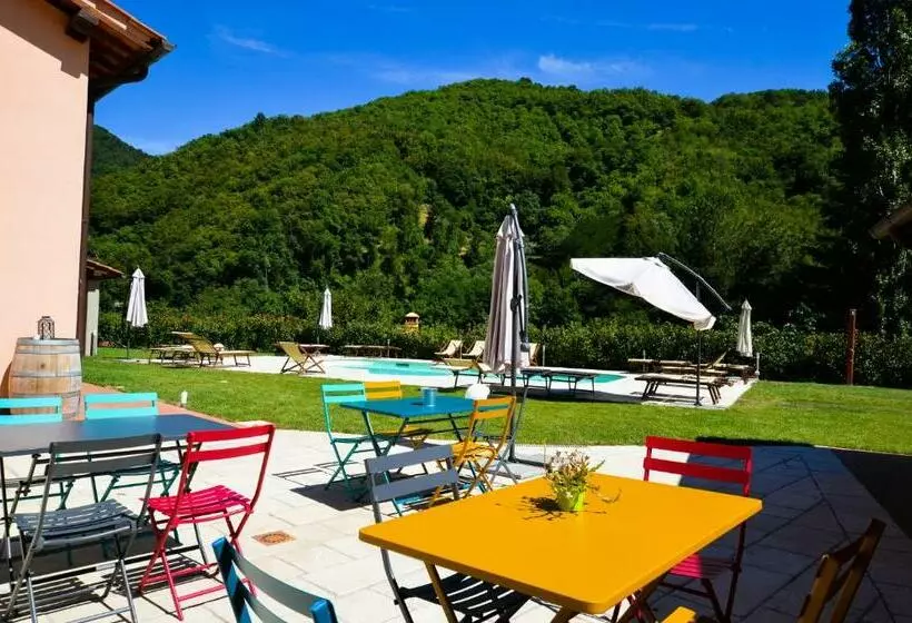 Gattaia Apartments With Swimming Pool
