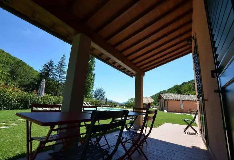 Gattaia Apartments With Swimming Pool