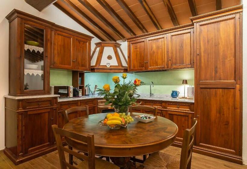 Gattaia Apartments With Swimming Pool