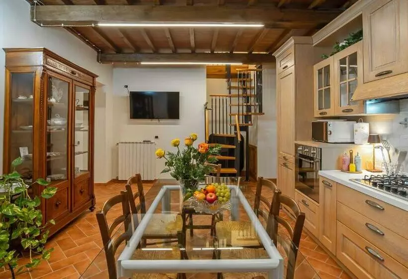 Gattaia Apartments With Swimming Pool