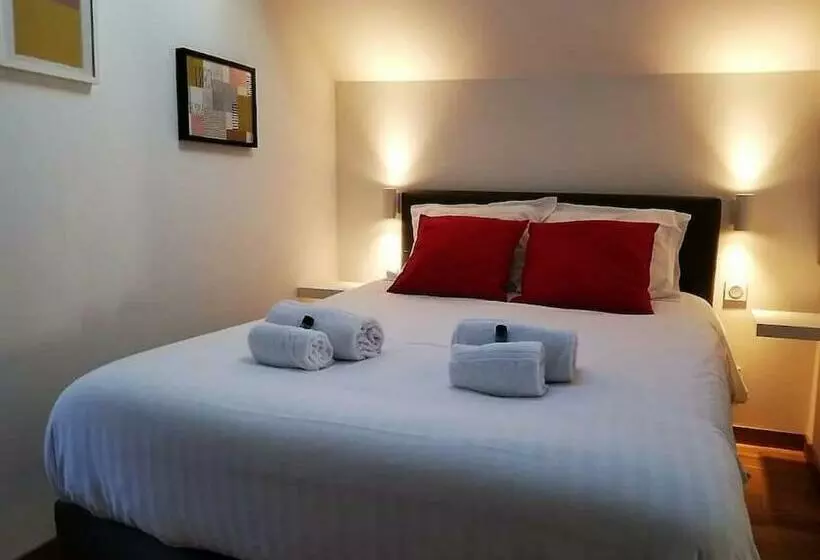 La Mansarde : Cosy Et Charme Au Centre Historique