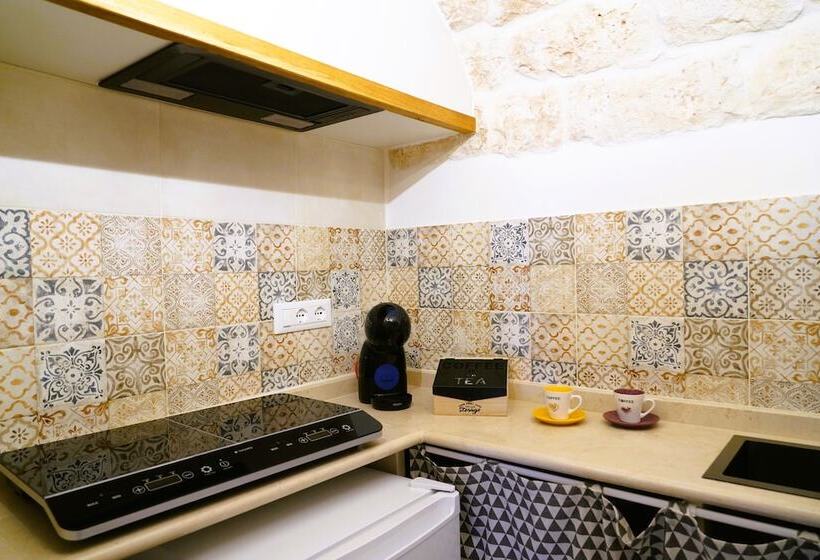 La Suite Del Conte Storia, Confort Ed Eleganza