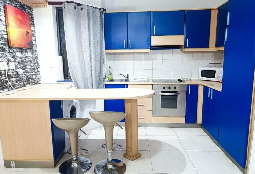 Central Properties Msida Modern Apartment
