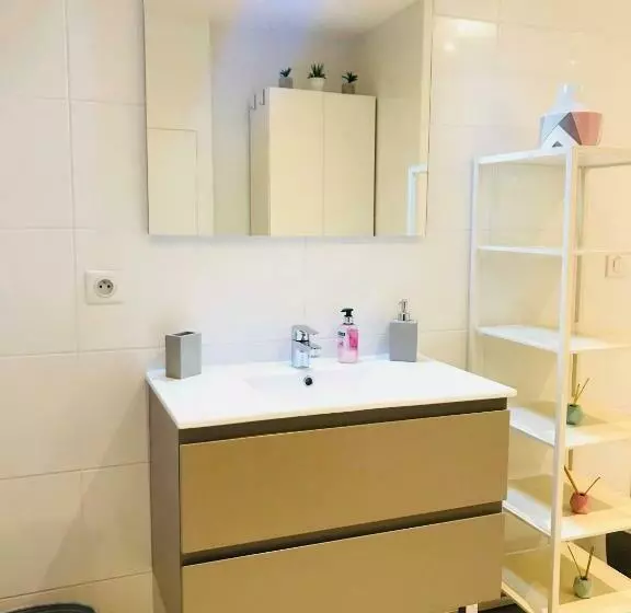 Triangle D Or, 4 Pers Avec Balcon