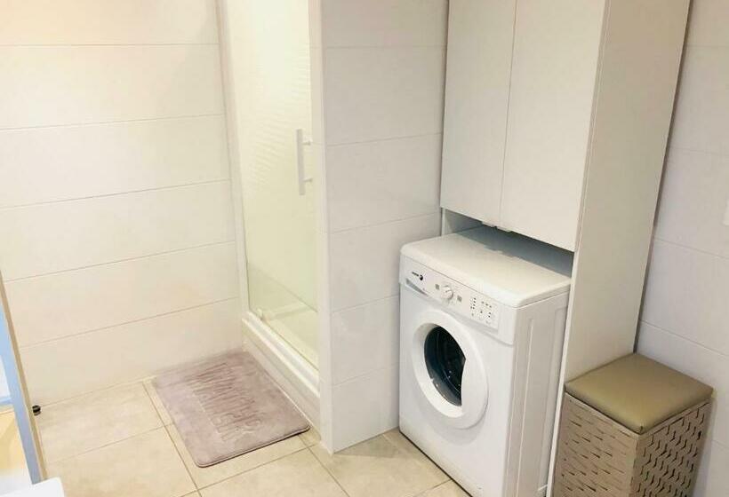 Triangle D Or, 4 Pers Avec Balcon