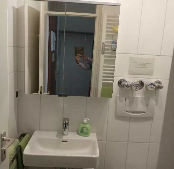 Appartement Anna Mit Innenpoolnutzung