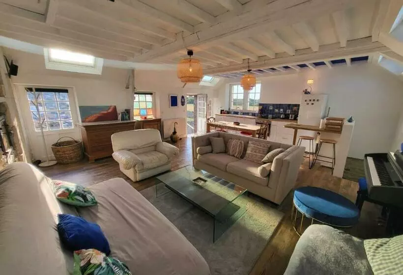 Casa Azul   Omaha Beach
