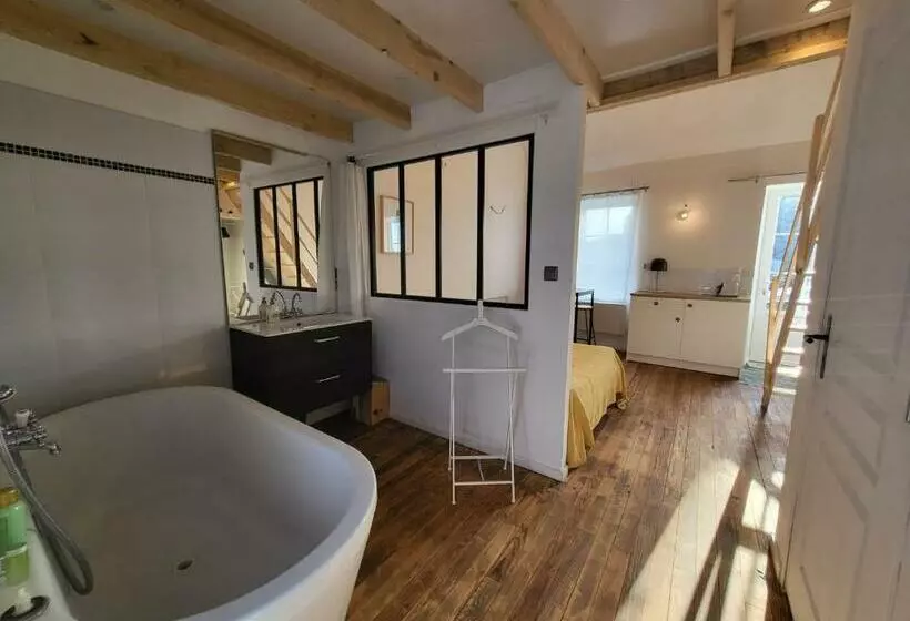 Casa Azul   Omaha Beach
