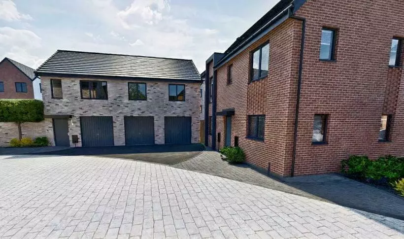 Lovely Home Close To City Center & Rail Station