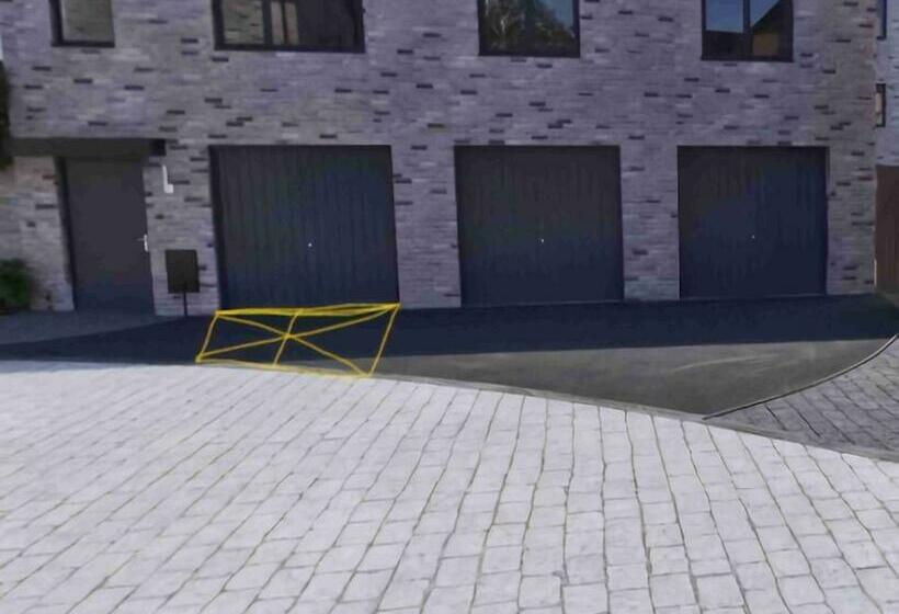 Lovely Home Close To City Center & Rail Station