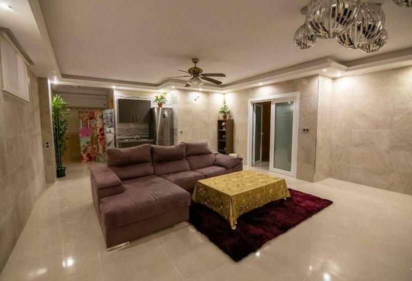 Lujosa Villa En Alhaurin De La Torre 7 Dormitorios