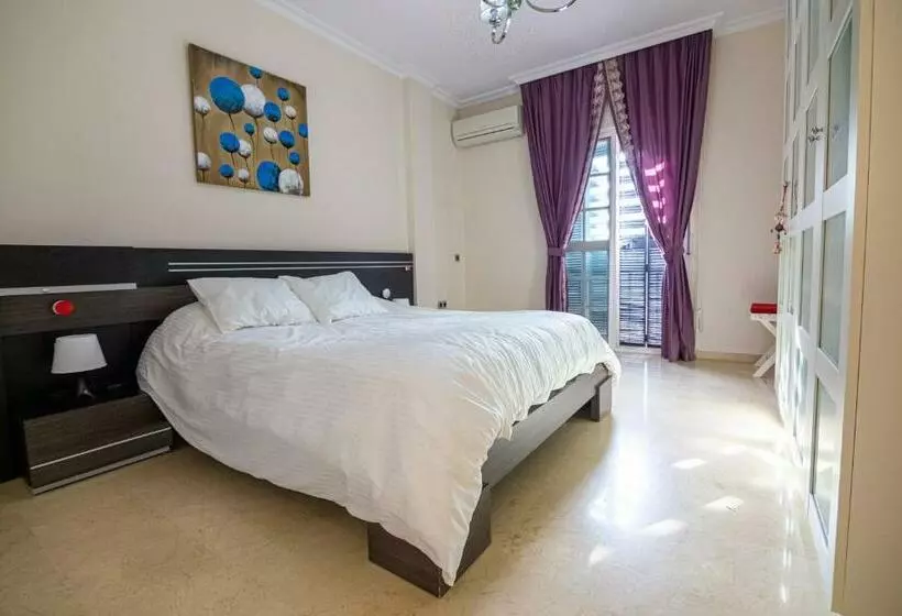 Lujosa Villa En Alhaurin De La Torre 7 Dormitorios