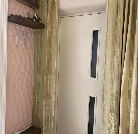Renthouse Guest Apartment Alice