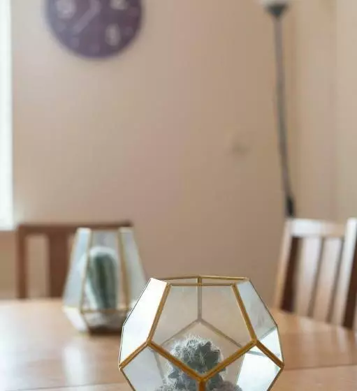 5 Bed Town House With 8 Beds And Sleeps 10