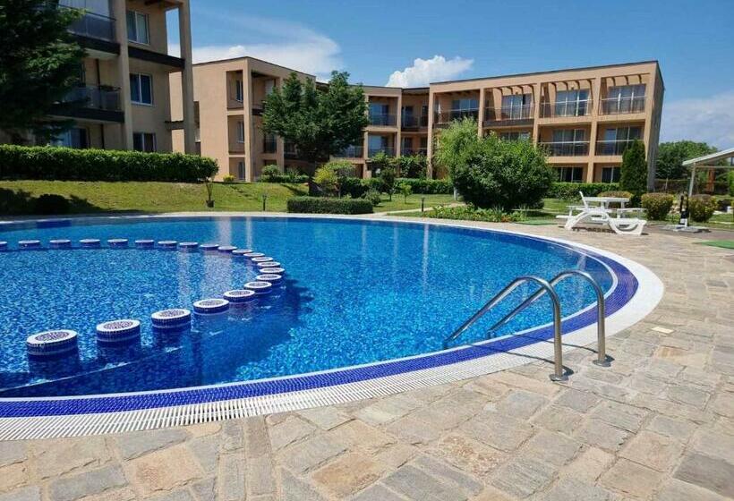 Sozopoli Hills, App B7