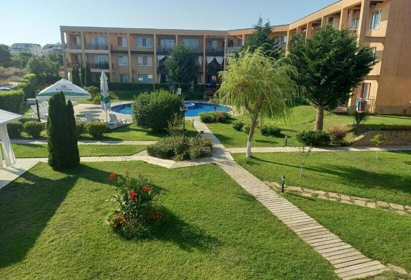 Sozopoli Hills, App B7