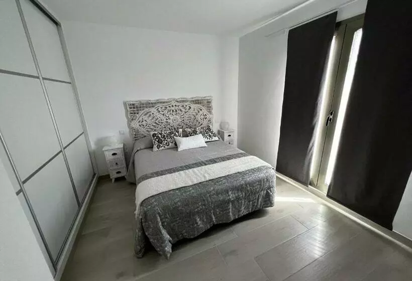 Arrecife Exclusive Beach House