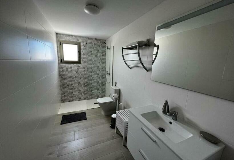 Arrecife Exclusive Beach House