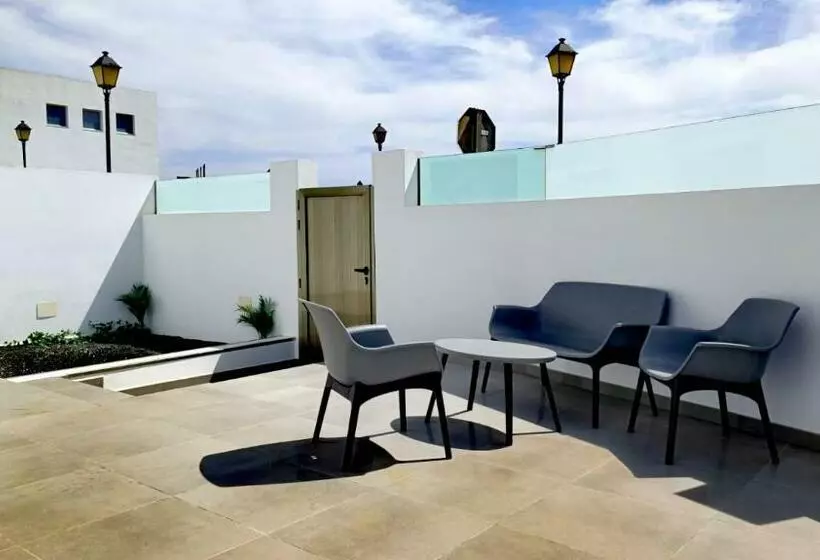 Arrecife Exclusive Beach House