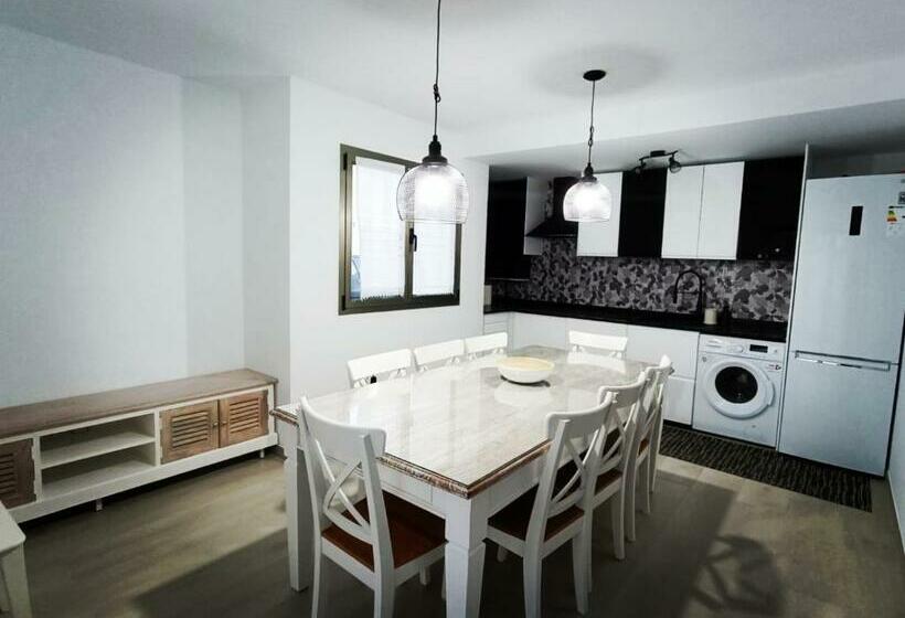 Arrecife Exclusive Beach House