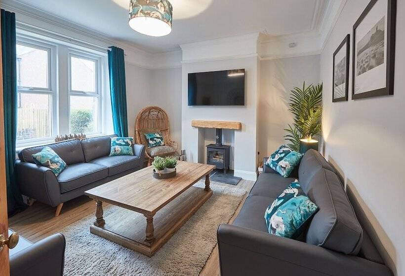 Share The Moments   King S Cottage