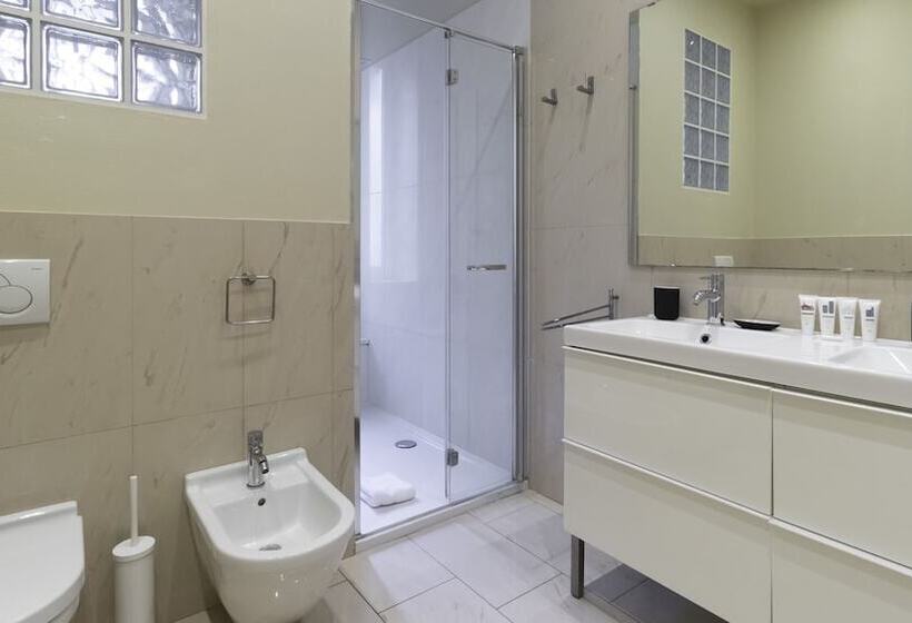 Italianway   The B Village New