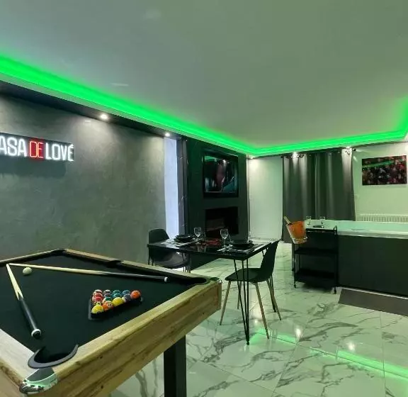 La Casa De Lové Suite Jacuzzi