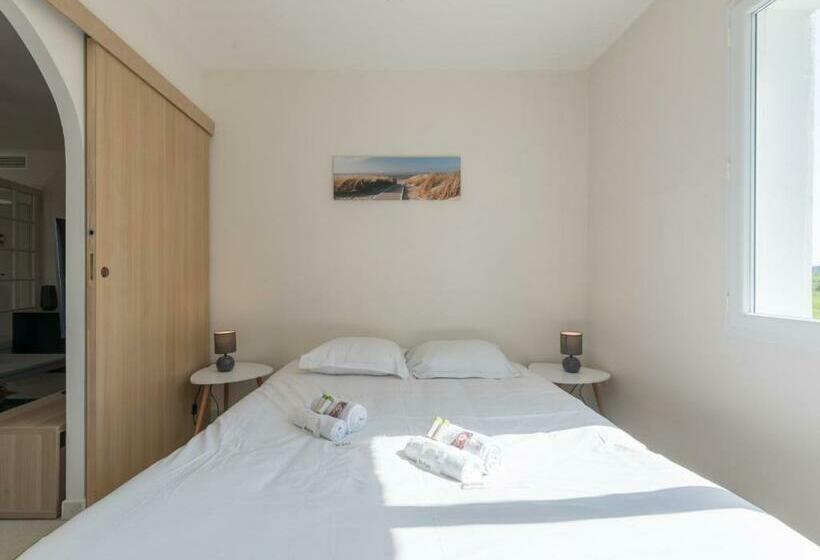 Maison Spacieuse Avec Jardin Arboré