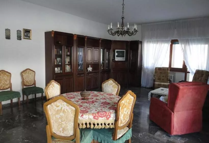 Marinella Seaside Apartment