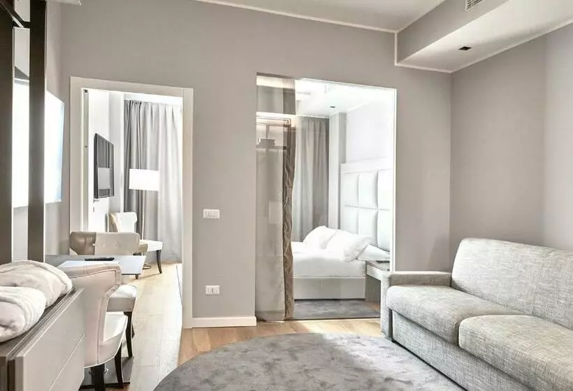 Prestige Boutique Aparthotel  Piazza Duomo