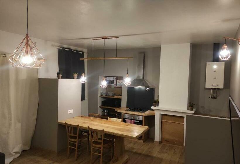 Ressourcez Vous #montagnes#73 Savoie# Appartement 6 Couchages