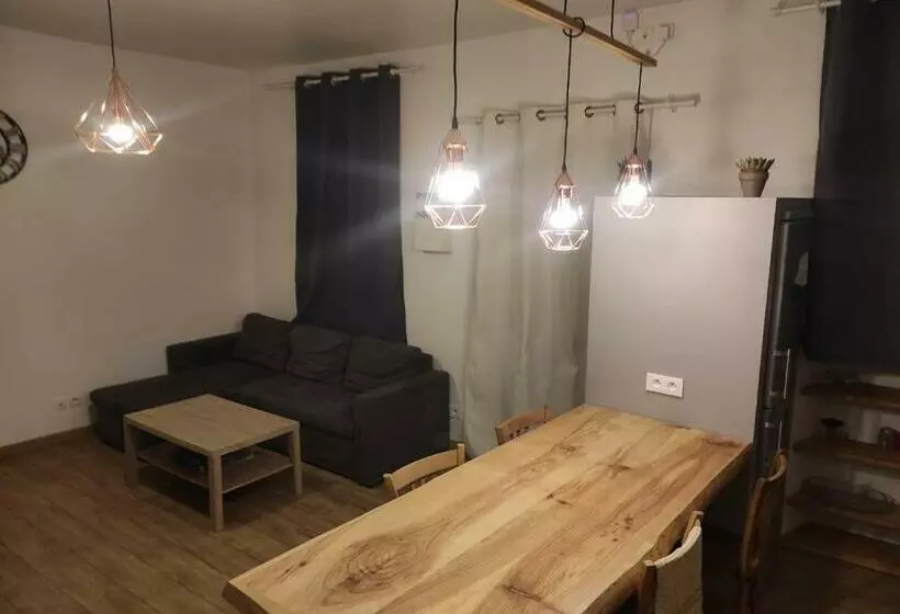 Ressourcez Vous #montagnes#73 Savoie# Appartement 6 Couchages