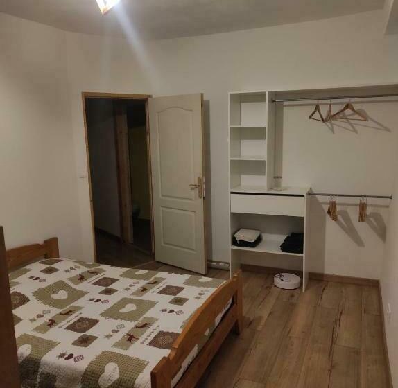 Ressourcez Vous #montagnes#73 Savoie# Appartement 6 Couchages