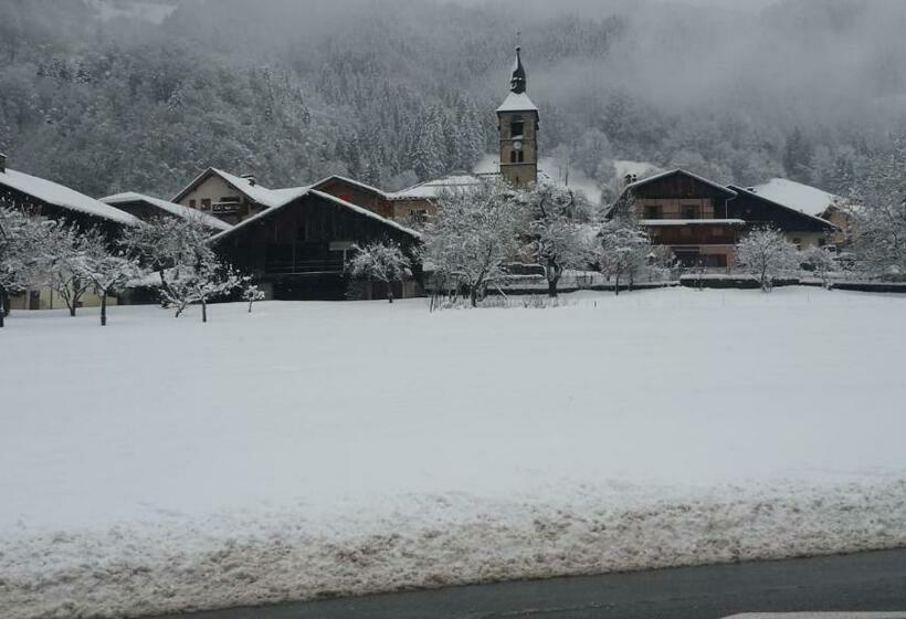 Ressourcez Vous #montagnes#73 Savoie# Appartement 6 Couchages