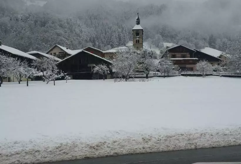 Ressourcez Vous #montagnes#73 Savoie# Appartement 6 Couchages