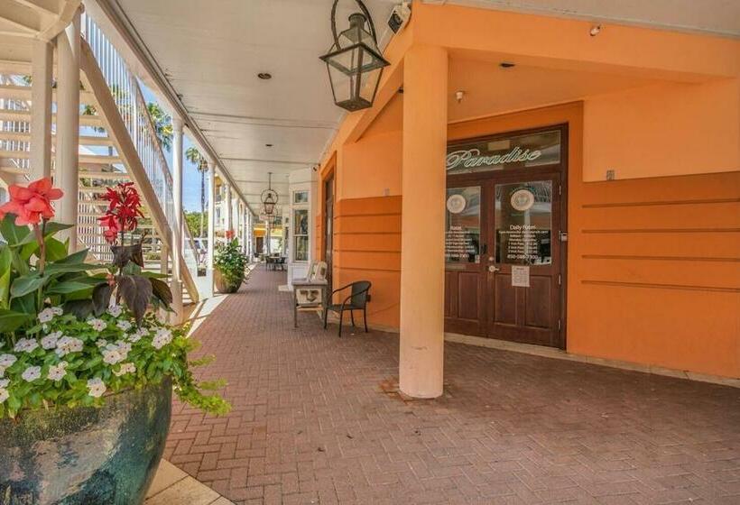 Retreat By The Sea At Carillon Beach