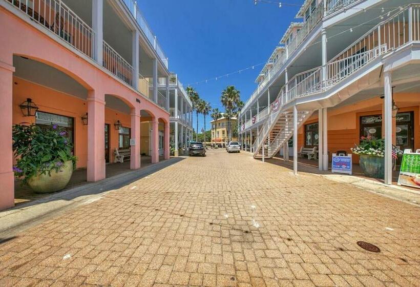 Retreat By The Sea At Carillon Beach