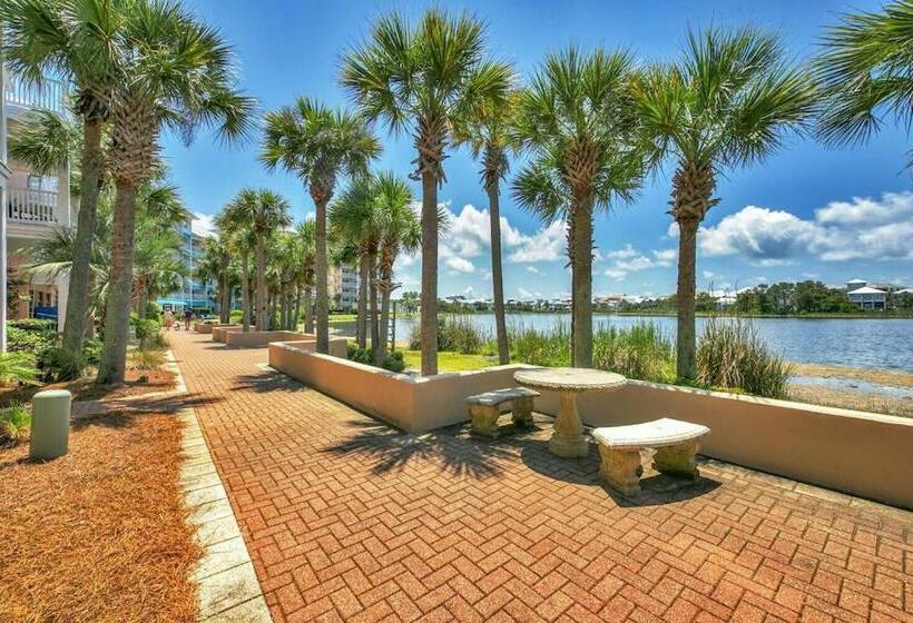 Retreat By The Sea At Carillon Beach