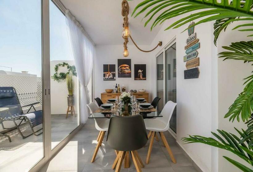 Salgados 2 Bedroom Apartment 900m From The Beach Wifi