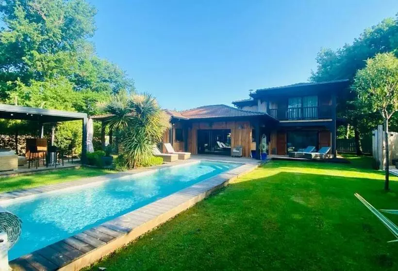 V 58 Villa De Luxe