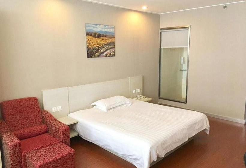 Отель Elan Inn Taicang Wuyang Plaza