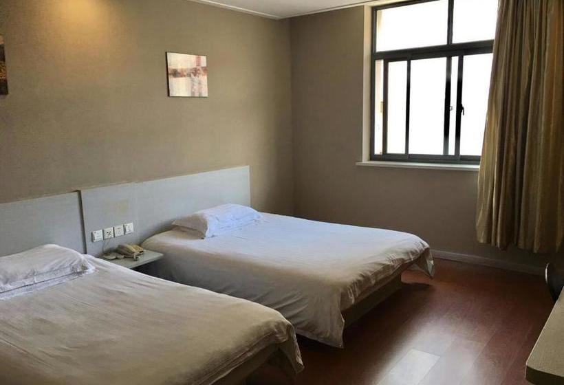 Отель Elan Inn Taicang Wuyang Plaza