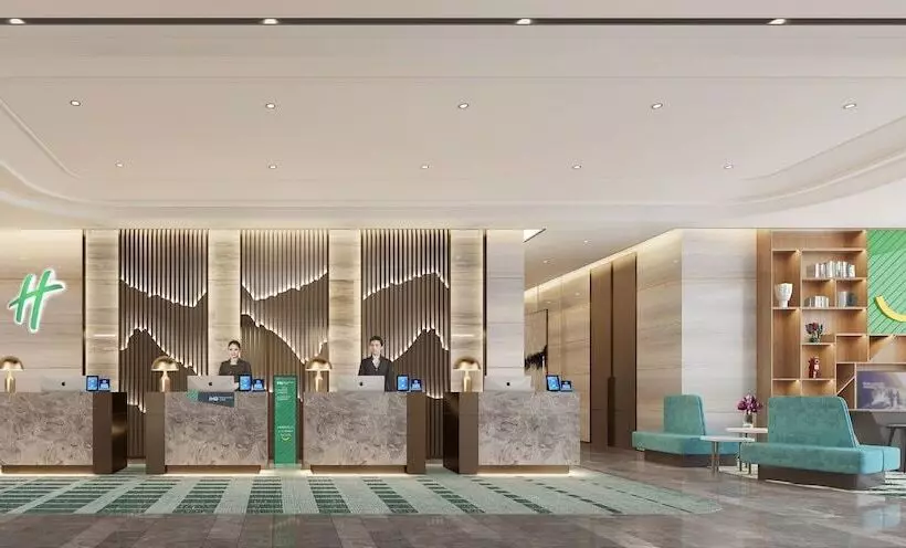 בית מלון כפרי Holiday Inn Taiyuan City Center