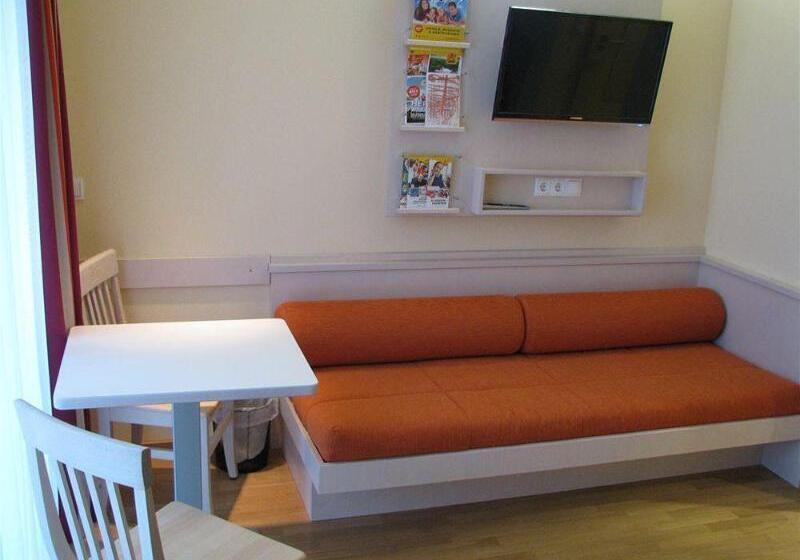 Jufa Hotel Im Brückenkopfpark Jülich