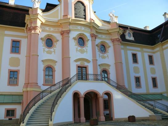 إقامة Kloster St. Marienthal